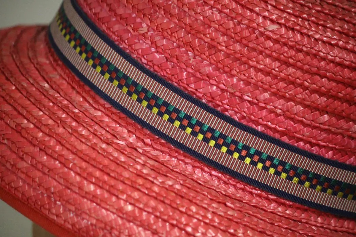 Chapeau, femme, de type cloche, paille, rouge, T 54 à T 57 – Image 5