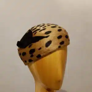 Chapeau femme, type Béret, en feutre de poil, imprimé, T 57