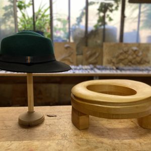 Forme à chapeaux – Bord Fedora classique (largeur bord 6,5 cm)