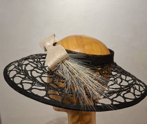 Chapeau Femme, type Capeline, noir et ivoire, T 56 – Image 2