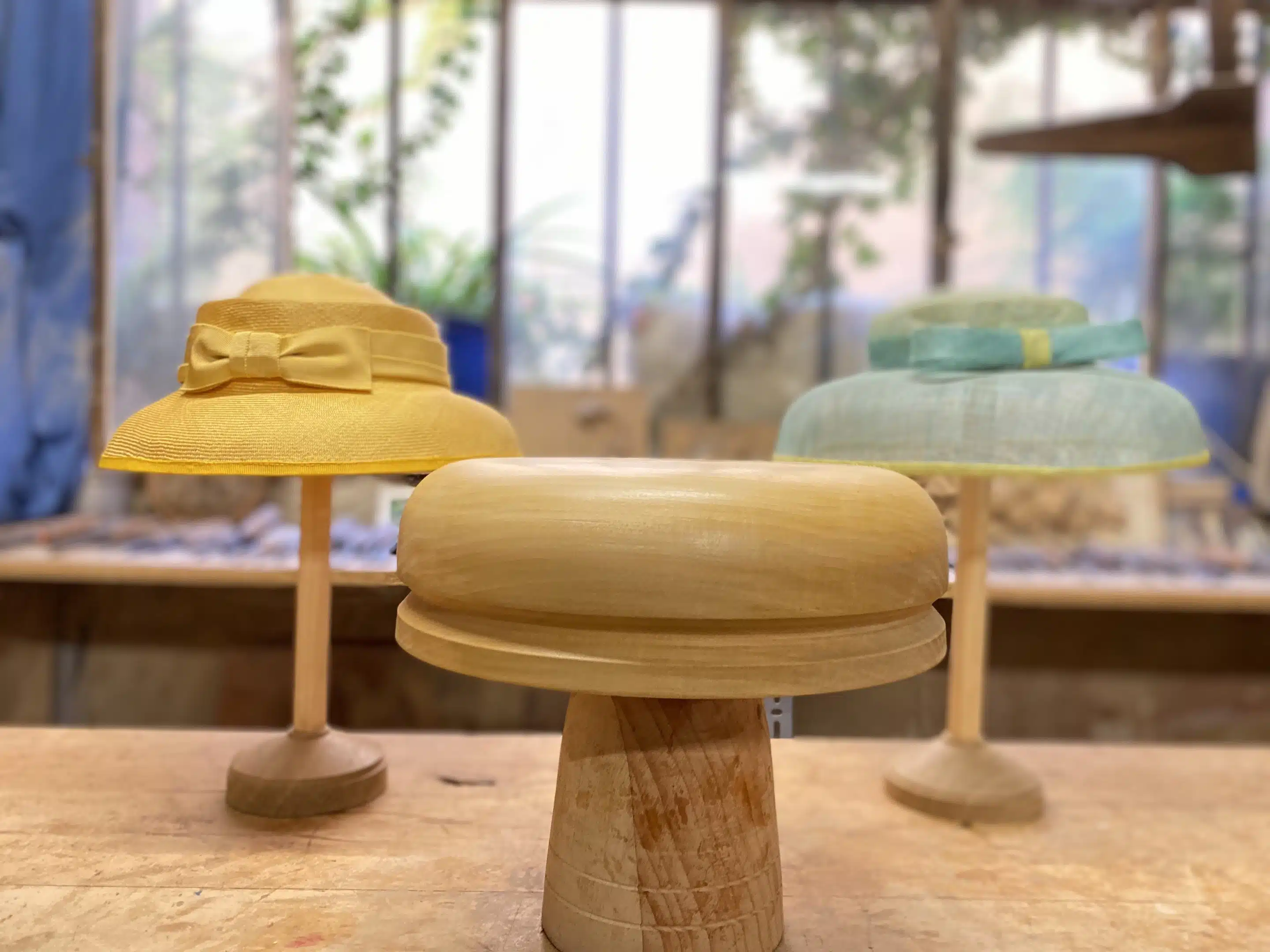 Forme à chapeaux – Bord clochant bombé Ø28 avec dorcet – Image 7
