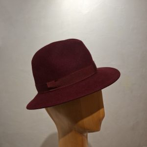 Chapeau, type Fedora, feutre de poil, Bordeaux, T 58