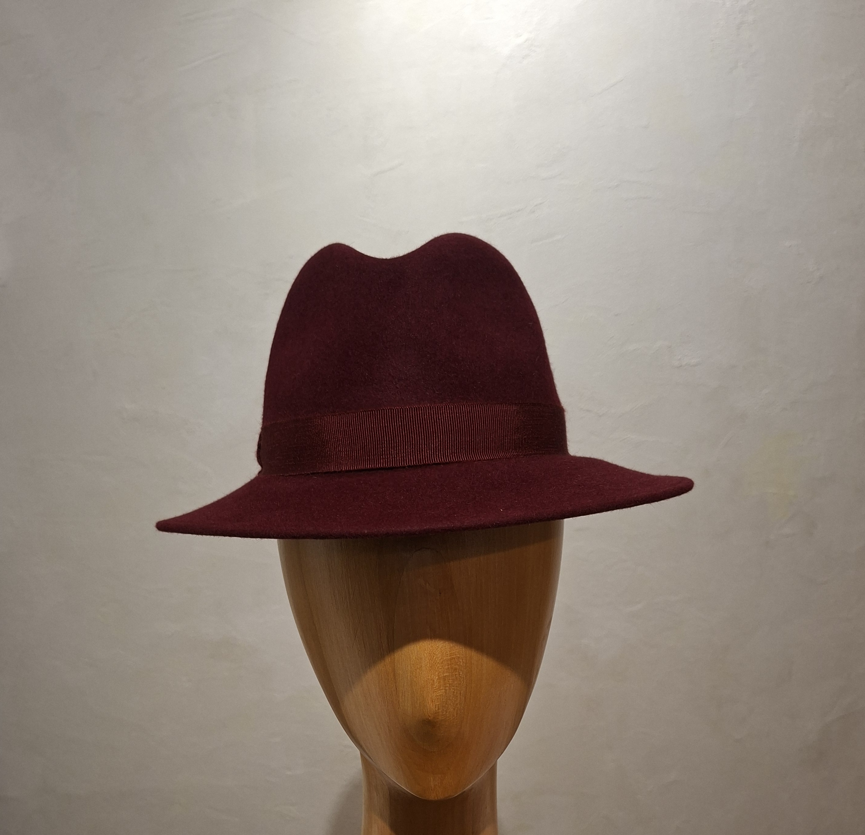 Chapeau, type Fedora, feutre de poil, Bordeaux, T 58 – Image 2