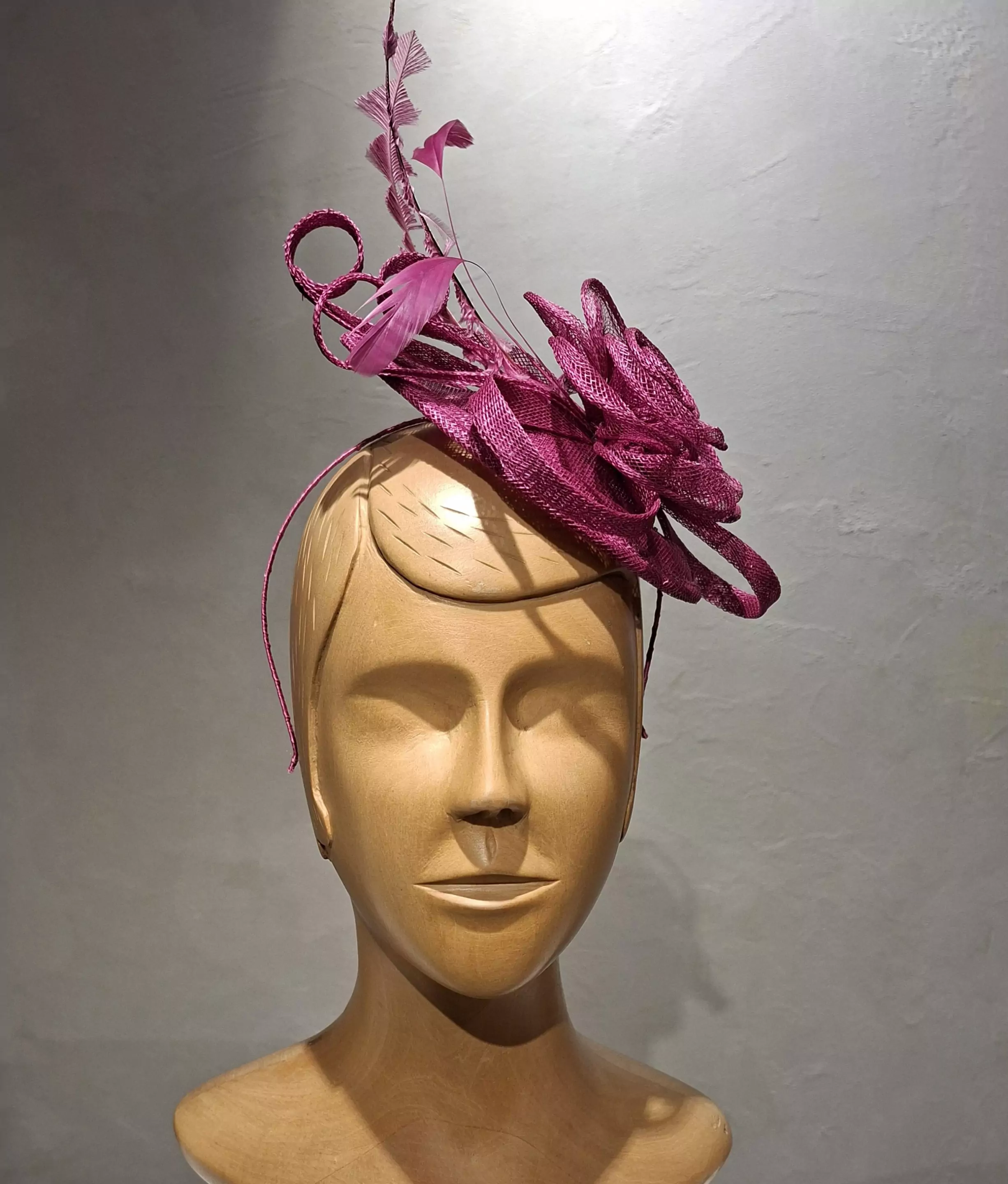 Chapeau Femme, type Parure de tête, en sisal rose, T unique – Image 2
