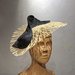 Chapeau Femme, type Parure de tête, beige et noir, Taille unique