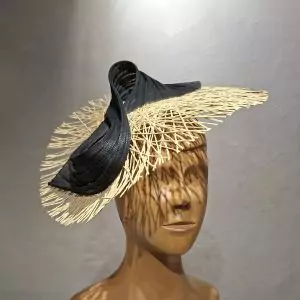Chapeau Femme, type Parure de tête, beige et noir, Taille unique