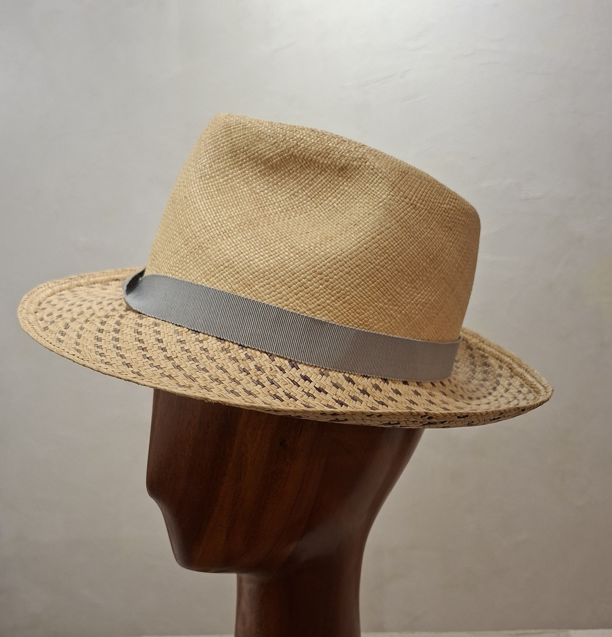 Chapeau mixte, type Fedora, en paille, T 56